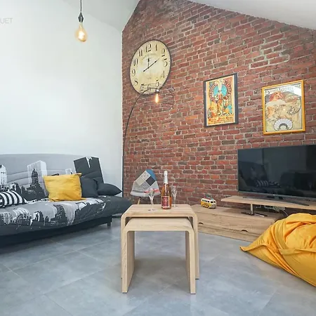 De La Madeleine Semesterbostad